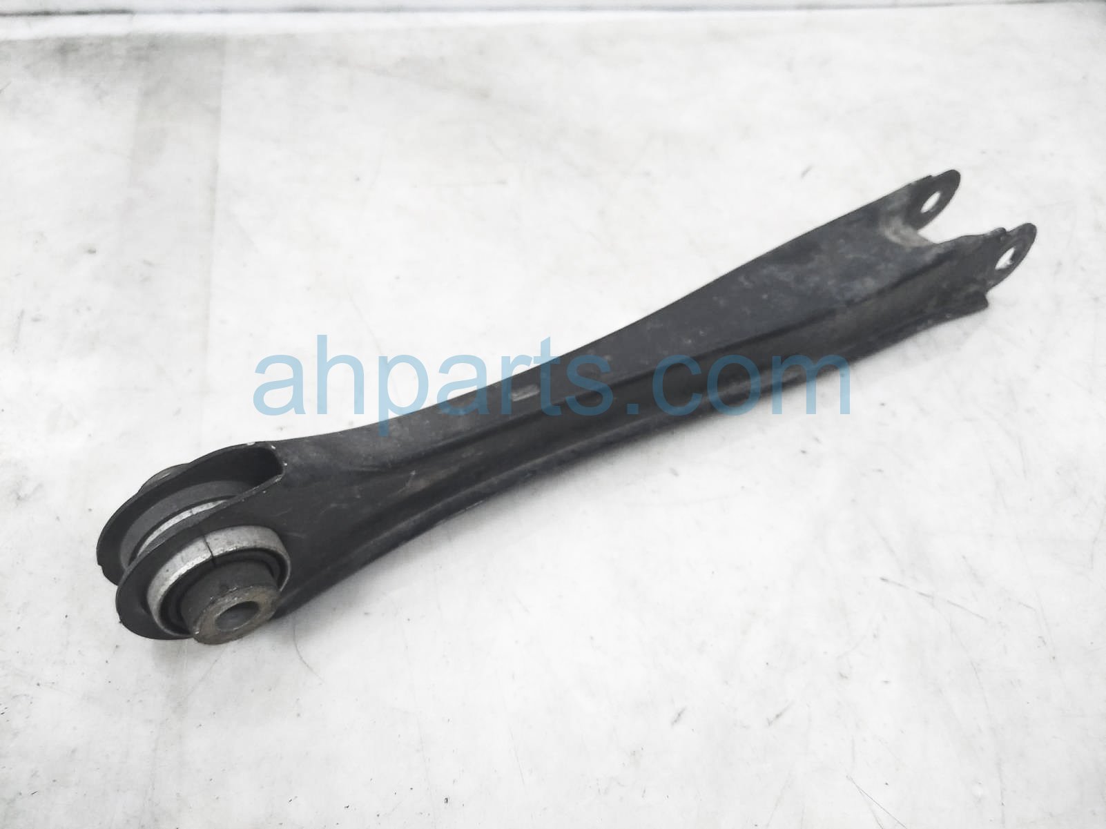 $50 Volvo RR/LH FORWARD CONTROL ARM $50 Volvo RR/LH FORWARD CONTROL ARM