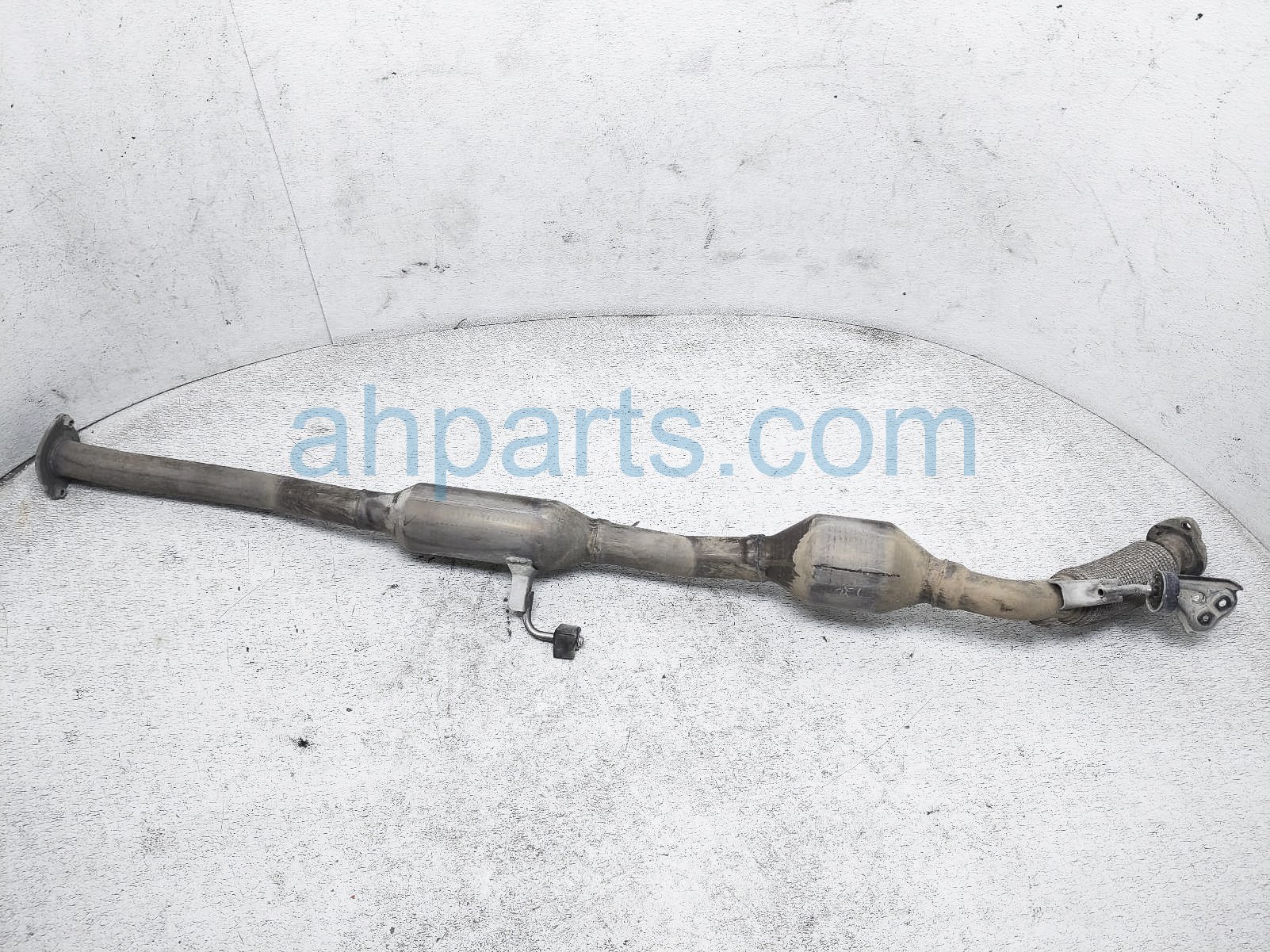 $400 Toyota FRONT EXHAUST PIPE W/CONVERTER ASSY