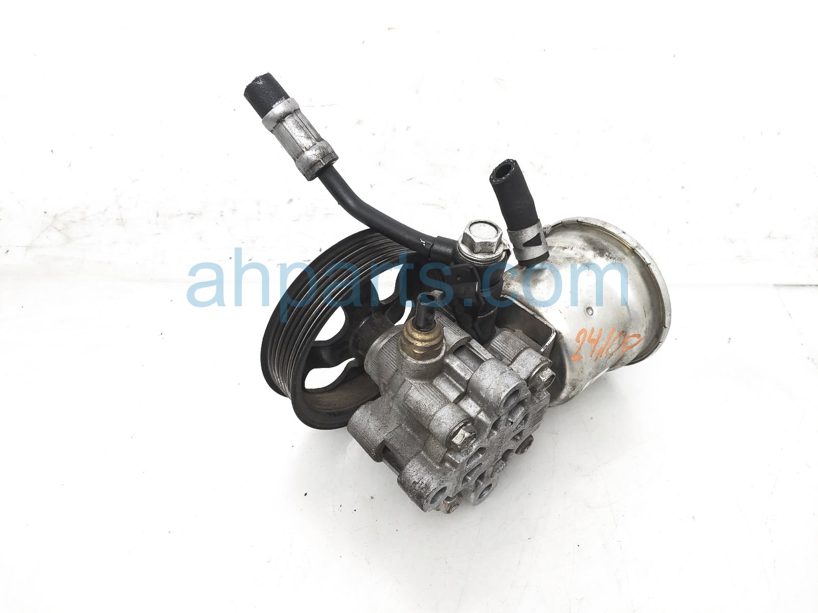 $75 Toyota POWER STEERING PUMP