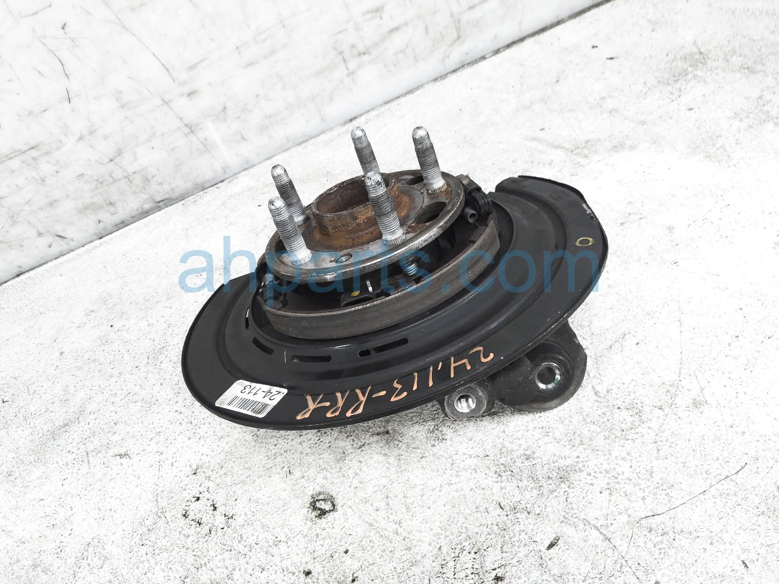 $99 Chevy RR/RH SPINDLE KNUCKLE W/HUB ASSY $99 Chevy RR/RH SPINDLE KNUCKLE W/HUB ASSY