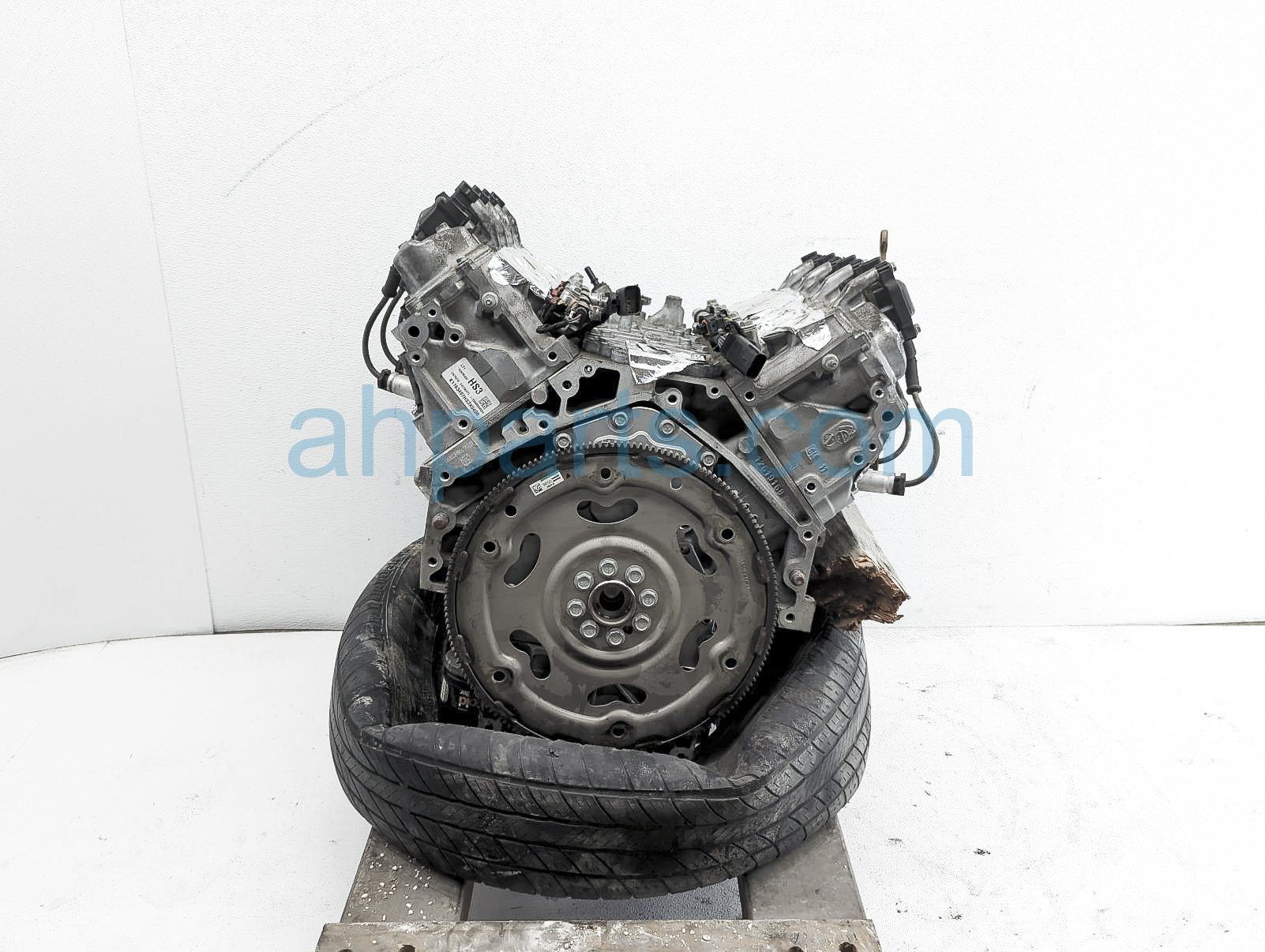 $4900 Chevy LONG BLOCK ENGINE / MOTOR = 84K MI $4900 Chevy LONG BLOCK ENGINE / MOTOR = 84K MI