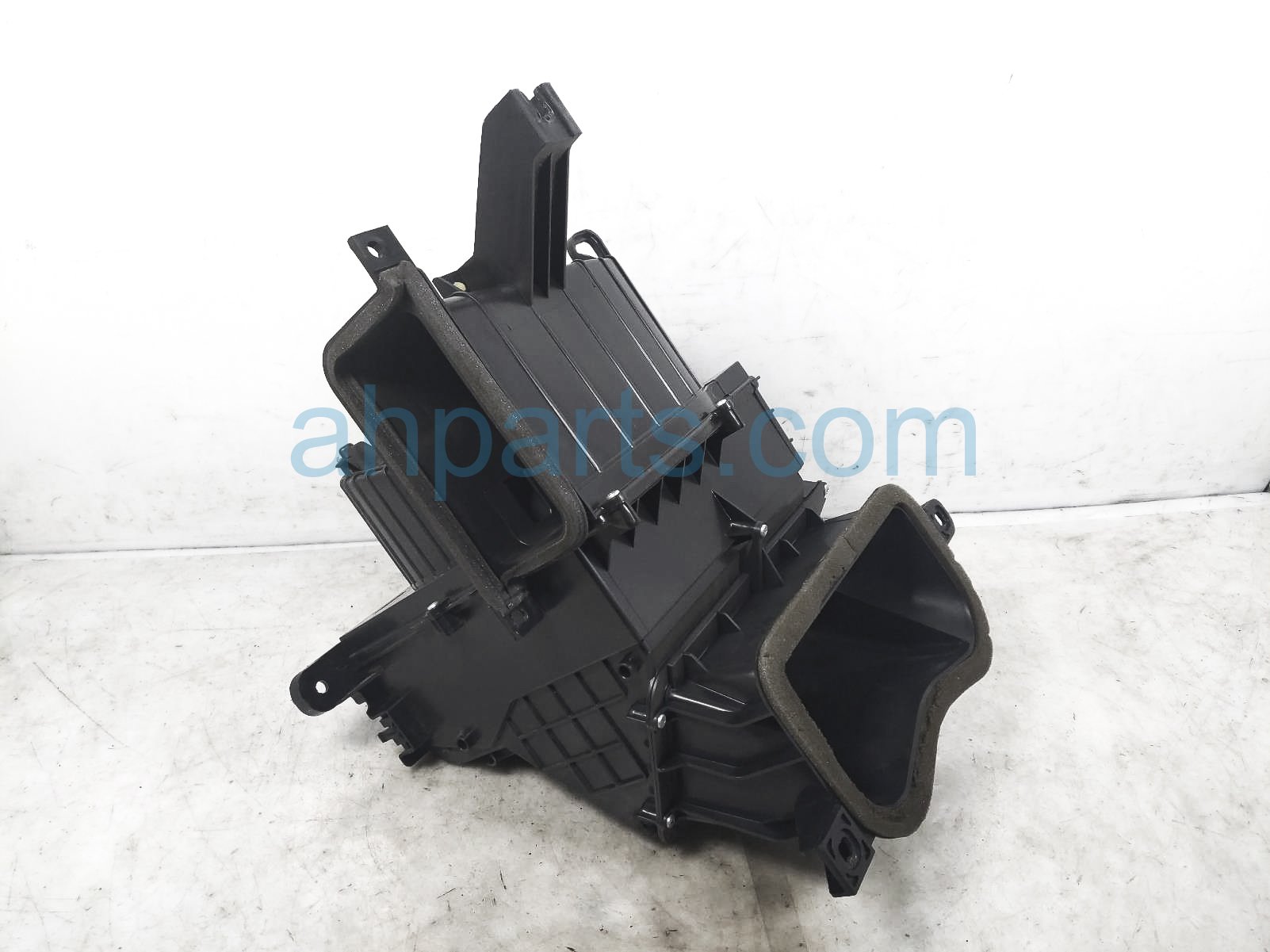 $100 Honda A/C BLOWER MOTOR W/HEATER CORE ASSY $100 Honda A/C BLOWER MOTOR W/HEATER CORE ASSY