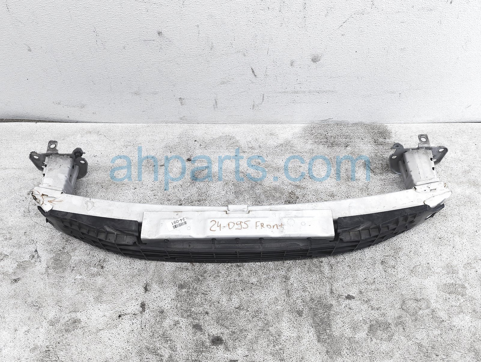 $129 Honda FRONT BUMPER REINFORCEMENT BAR - NIQ $129 Honda FRONT BUMPER REINFORCEMENT BAR - NIQ
