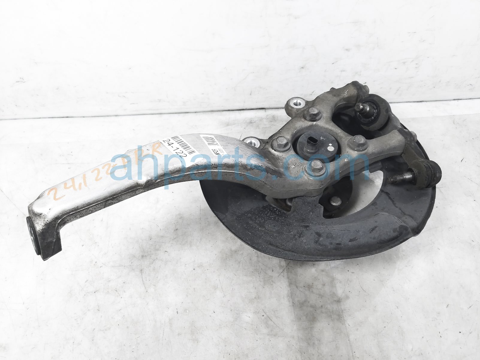 $125 Lexus FR/RH SPINDLE KNUCKLE HUB $125 Lexus FR/RH SPINDLE KNUCKLE HUB