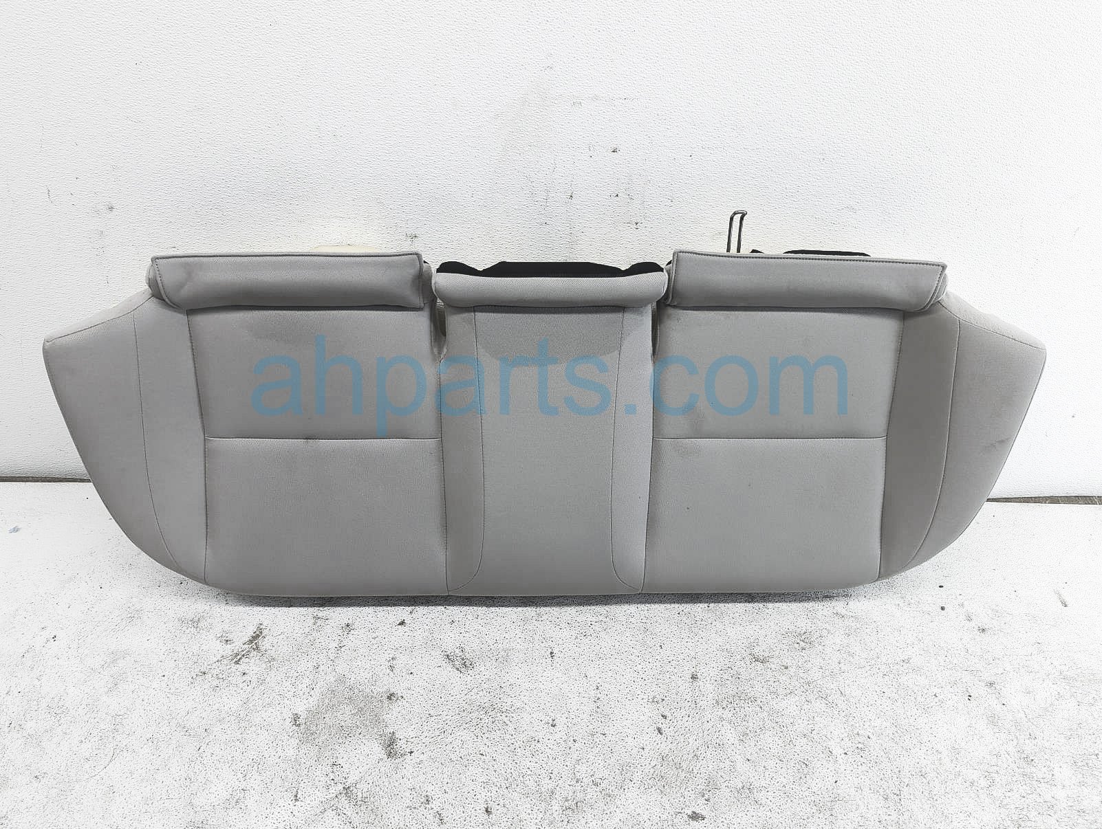 $150 Honda REAR LOWER SEAT CUSHION - GREY SDN $150 Honda REAR LOWER SEAT CUSHION - GREY SDN