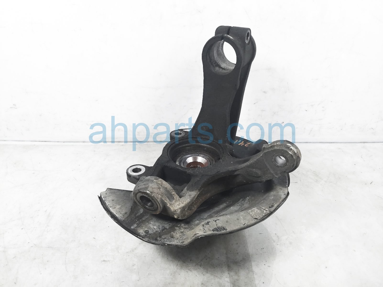Sold 2017 Honda Pilot Front Passenger Spindle Knuckle Hub 51211