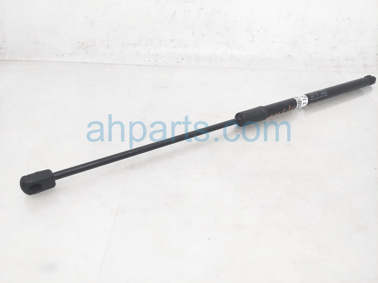 $30 Volvo FR/RH HOOD STRUT / LIFT CYLINDER $30 Volvo FR/RH HOOD STRUT / LIFT CYLINDER