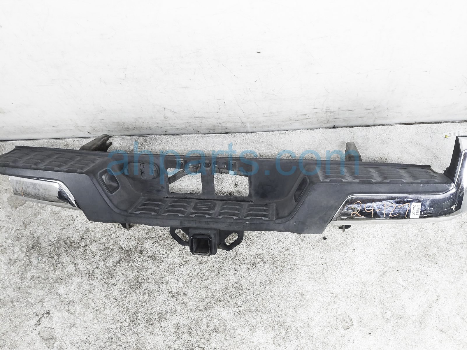 $299 Toyota REAR BUMPER COVER - LH BROKEN CHROME $299 Toyota REAR BUMPER COVER - LH BROKEN CHROME