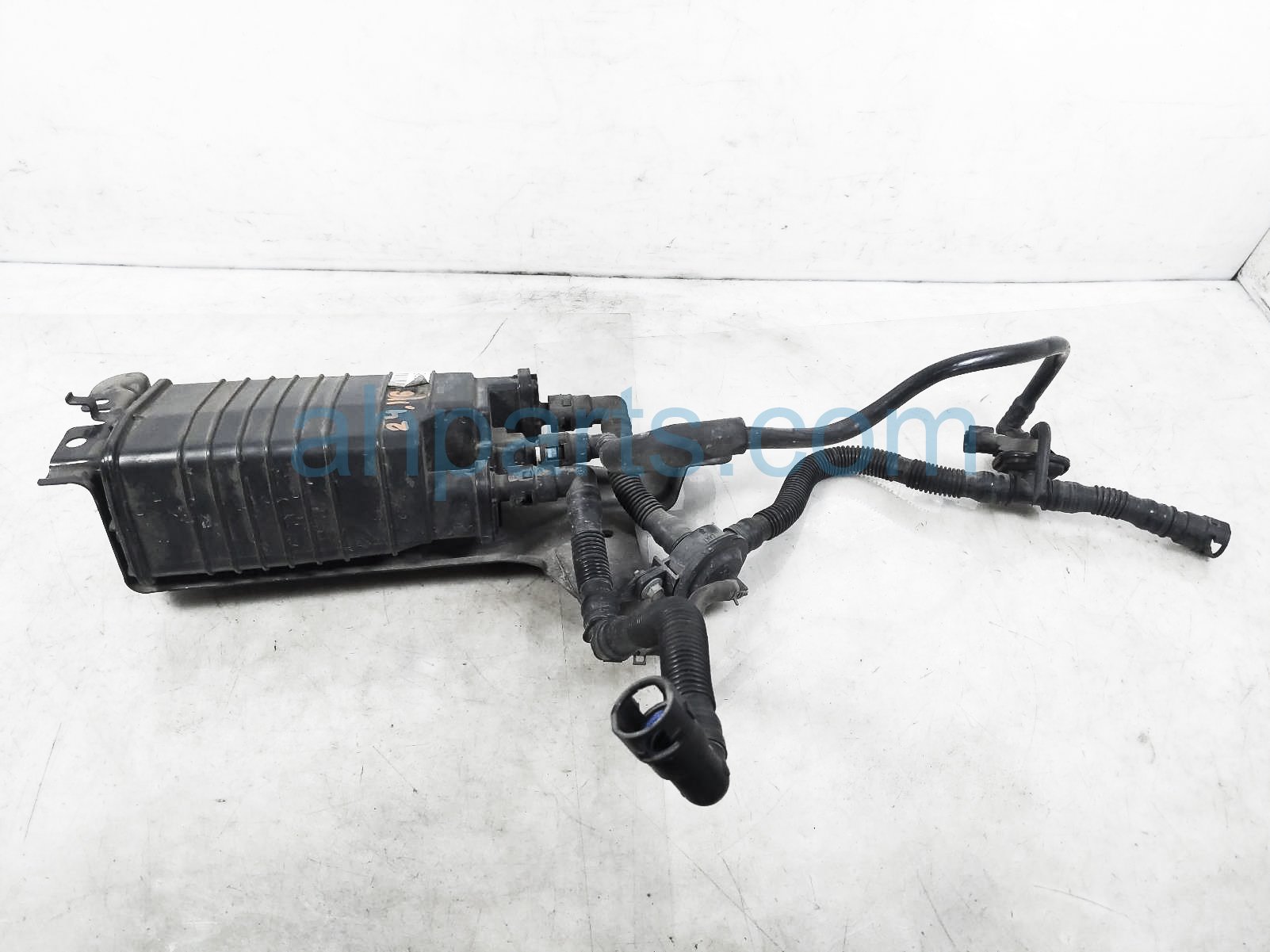 $125 Mazda FUEL CHARCOAL VAPOR CANISTER $125 Mazda FUEL CHARCOAL VAPOR CANISTER