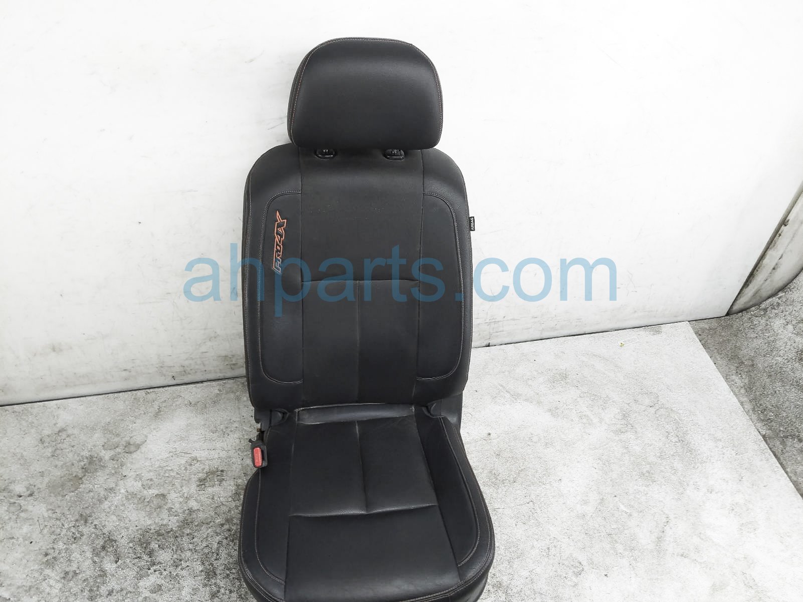 $499 Nissan FR/LH SEAT- BLK - W/AIRBAG - FLOOD