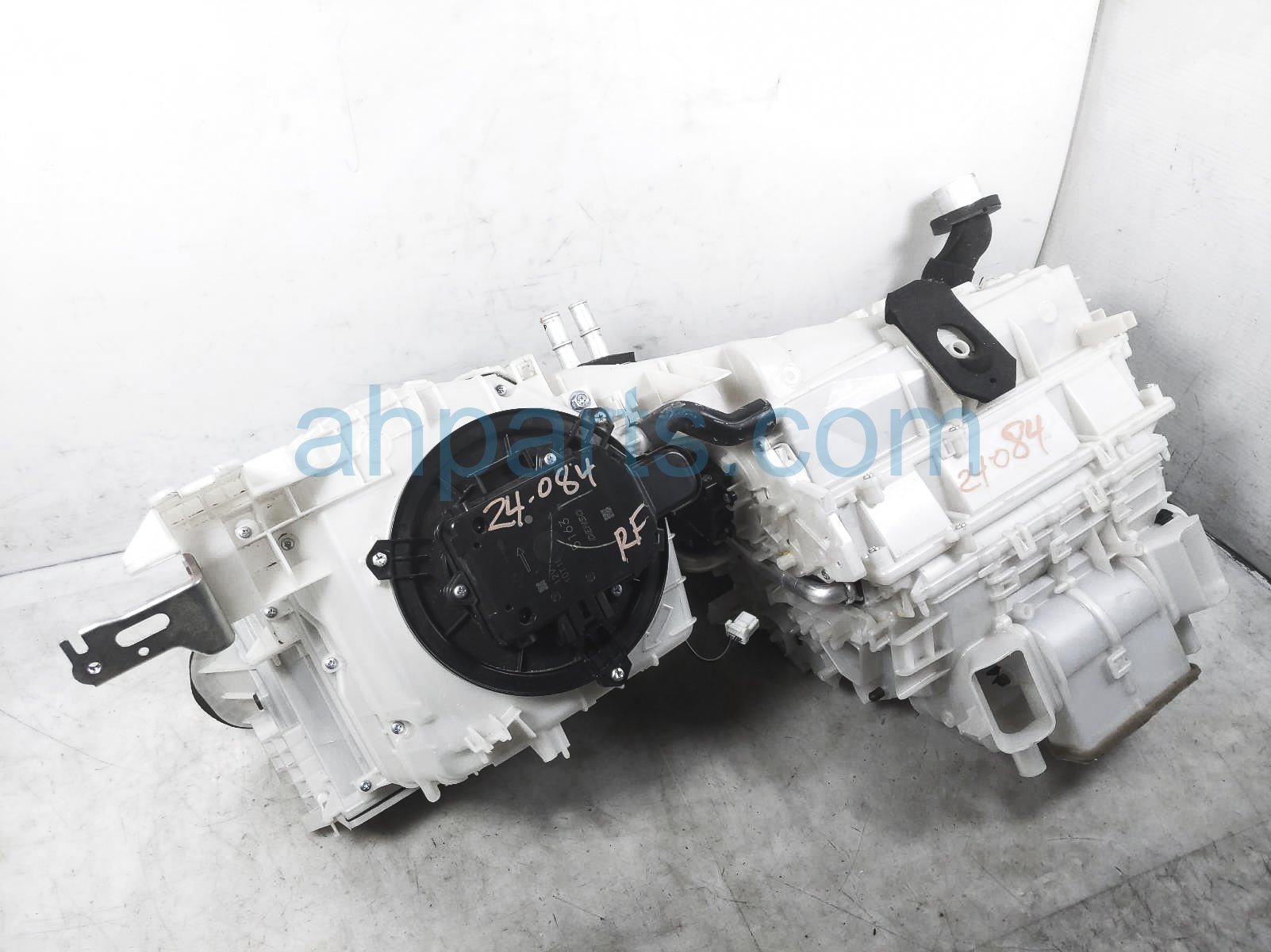 Sold 2017 Lexus Rc350 Blower Motor W/heater Core Assy 87130 30822 Replacement Sold 2017 Lexus Rc350 Blower Motor W/heater Core Assy 87130 30822 Replacement thumbnail