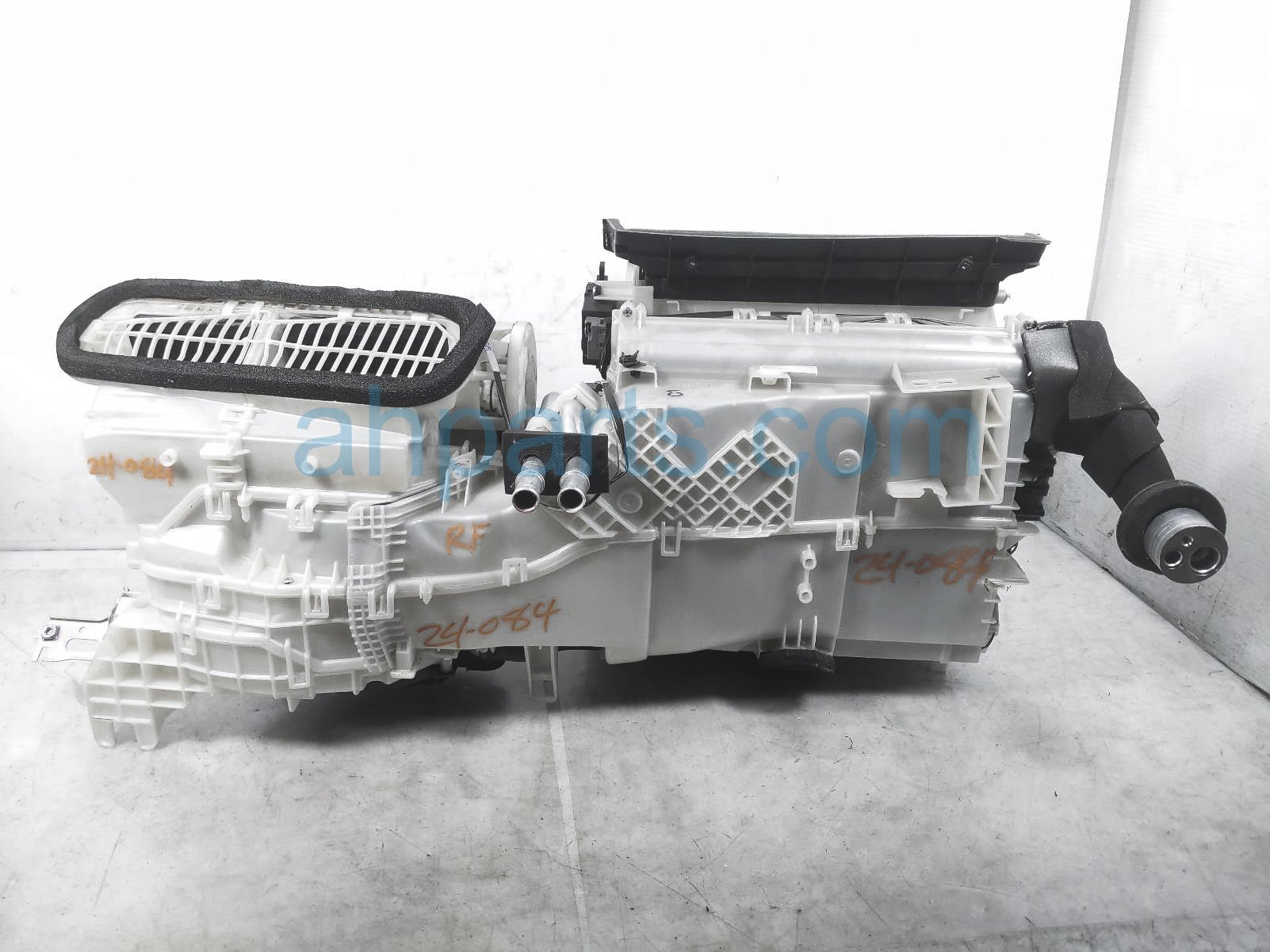 Sold 2017 Lexus Rc350 Blower Motor W/heater Core Assy 87130 30822 Replacement Sold 2017 Lexus Rc350 Blower Motor W/heater Core Assy 87130 30822 Replacement thumbnail