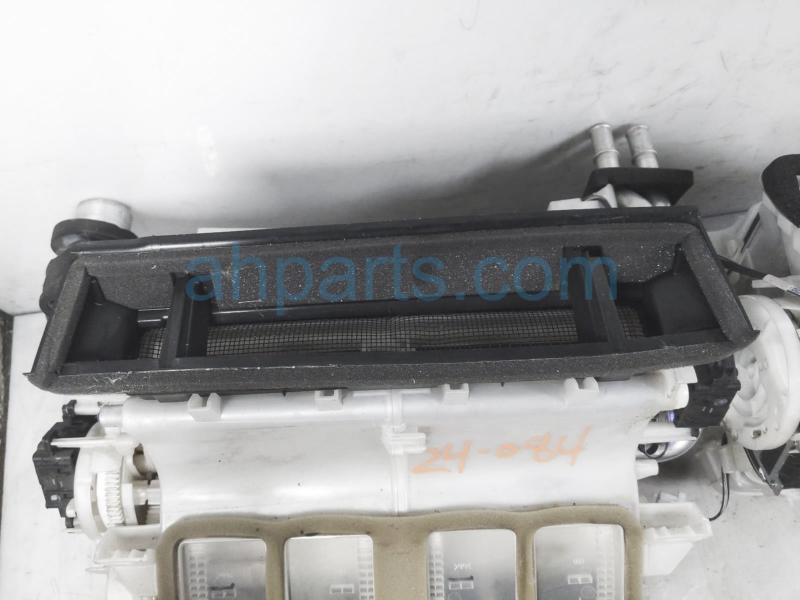 Sold 2017 Lexus Rc350 Blower Motor W/heater Core Assy 87130 30822 Replacement Sold 2017 Lexus Rc350 Blower Motor W/heater Core Assy 87130 30822 Replacement thumbnail