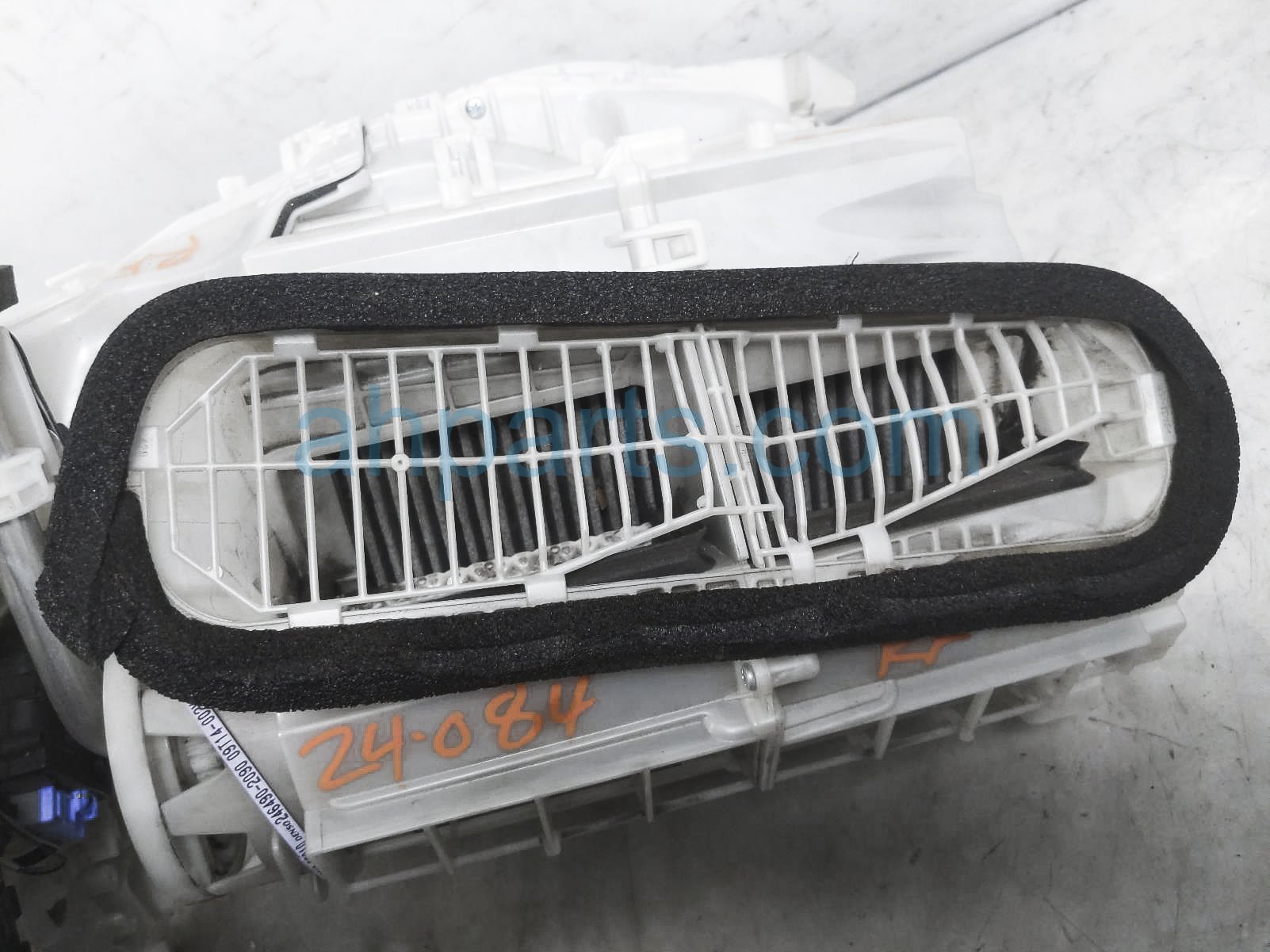 Sold 2017 Lexus Rc350 Blower Motor W/heater Core Assy 87130 30822 Replacement Sold 2017 Lexus Rc350 Blower Motor W/heater Core Assy 87130 30822 Replacement thumbnail