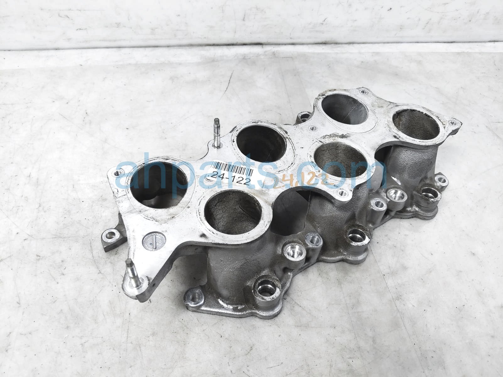 $150 Lexus LOWER INTAKE MANIFOLD - RWD 3.5L $150 Lexus LOWER INTAKE MANIFOLD - RWD 3.5L