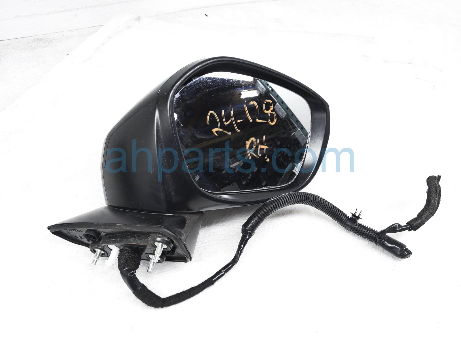 $300 Honda RH SIDE VIEW MIRROR - BLACK W/O HEAT