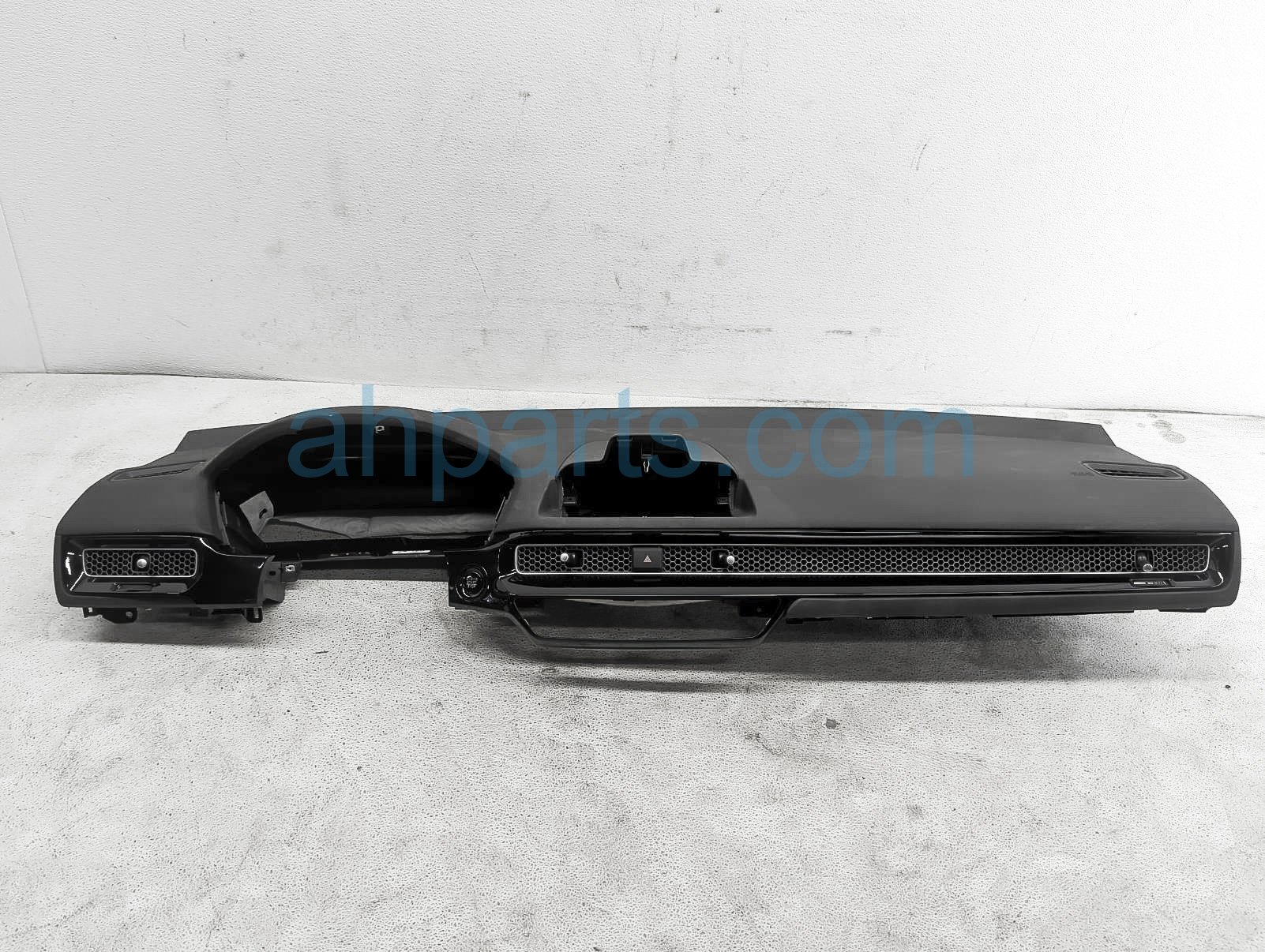 $799 Honda DASHBOARD W/ AIRBAG  - BLK  HTBK