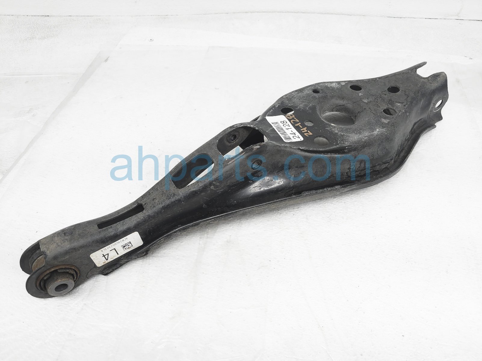 $100 Honda RR/LH SPRING SEAT CONTROL ARM