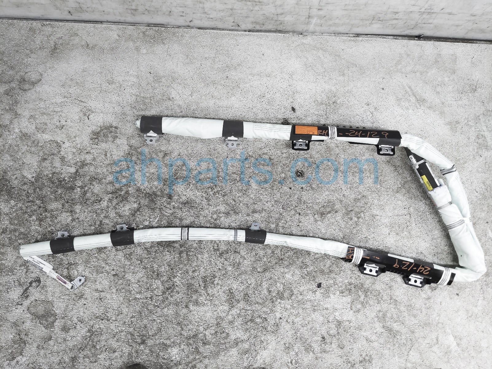 $495 Kia PASSENGER ROOF CURTAIN AIRBAG $495 Kia PASSENGER ROOF CURTAIN AIRBAG