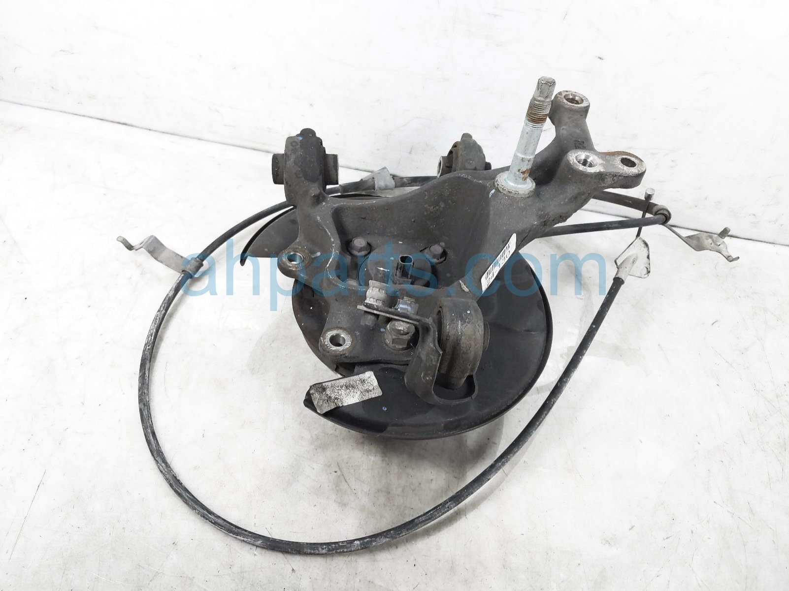 $125 Toyota RR/RH SPINDLE KNUCKLE HUB $125 Toyota RR/RH SPINDLE KNUCKLE HUB