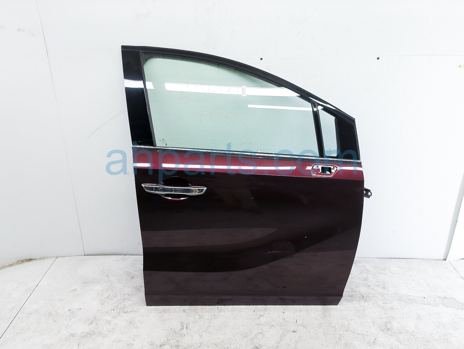 $799 Honda FR/RH DOOR - RED - NO MIRROR/TRIM $799 Honda FR/RH DOOR - RED - NO MIRROR/TRIM