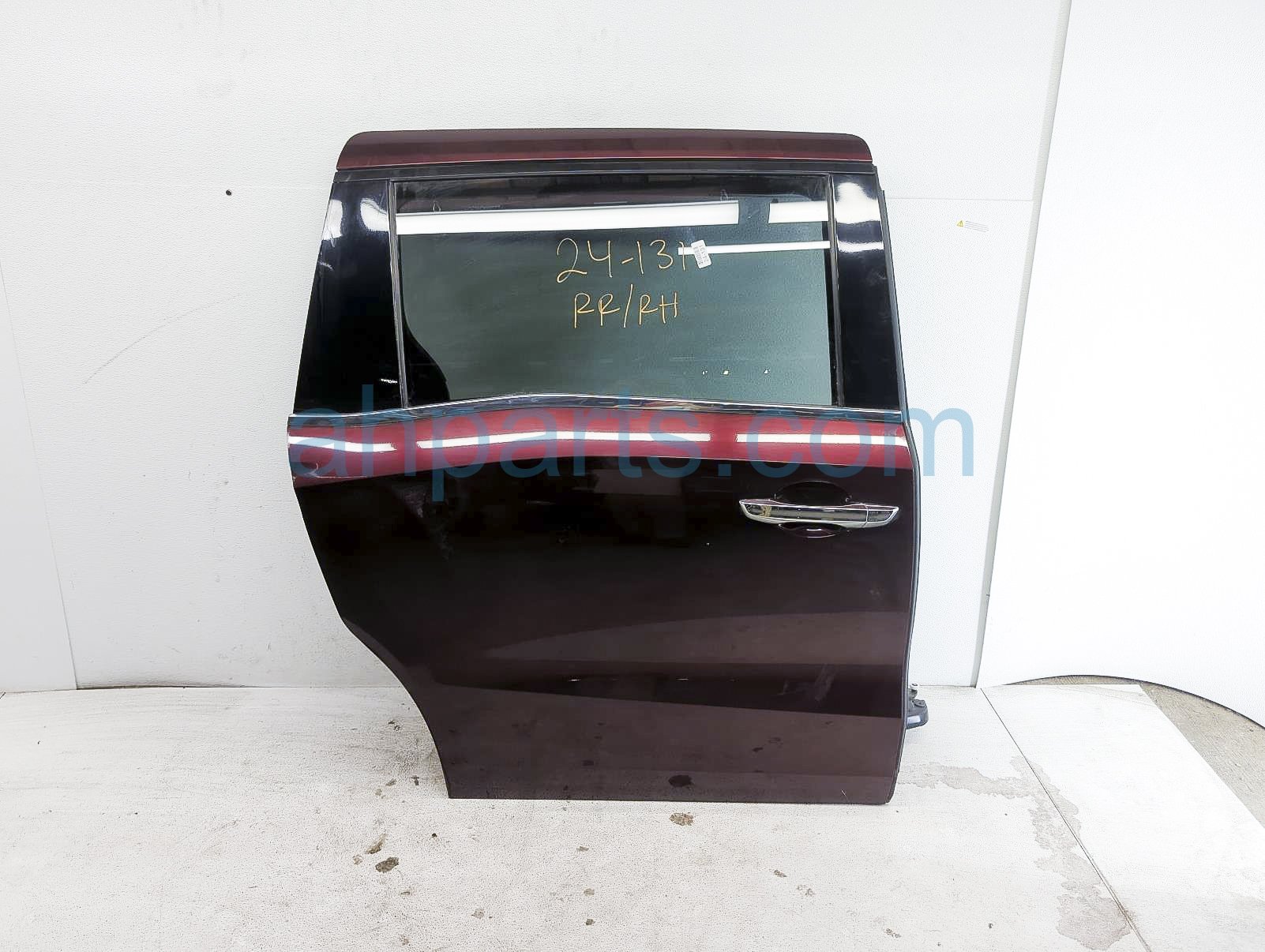 $899 Honda RR/RH DOOR - RED - NO INSIDE TRIM $899 Honda RR/RH DOOR - RED - NO INSIDE TRIM