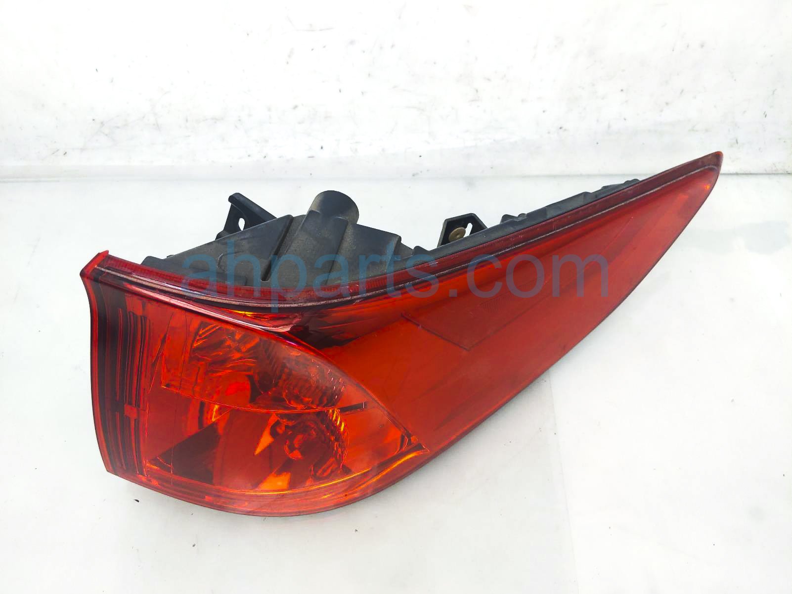 $115 Honda RH TAIL LAMP (ON BODY)