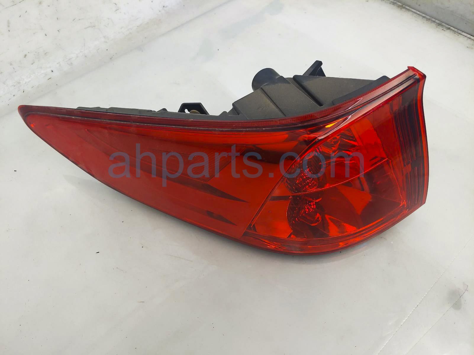 $150 Honda LH TAIL LAMP (ON BODY)