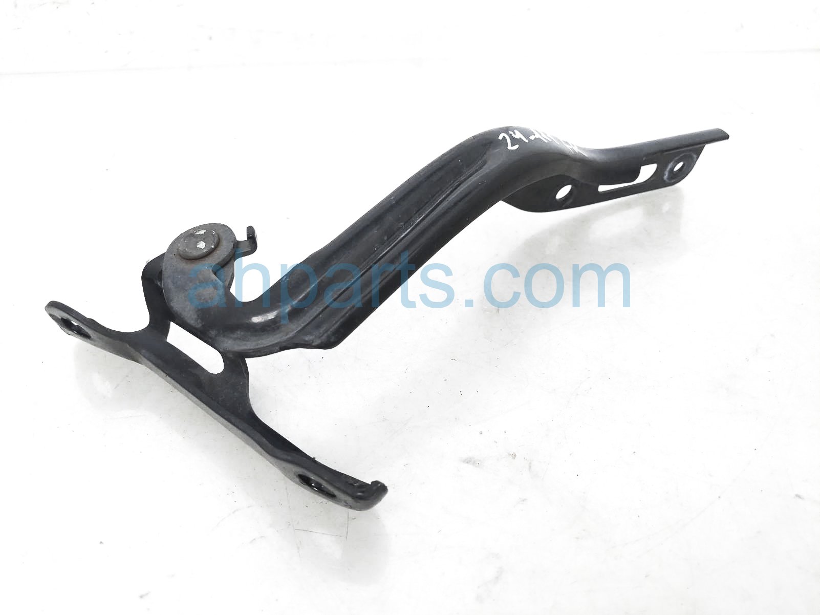$20 Honda FR/RH HOOD HINGE - BLK - SDN $20 Honda FR/RH HOOD HINGE - BLK - SDN