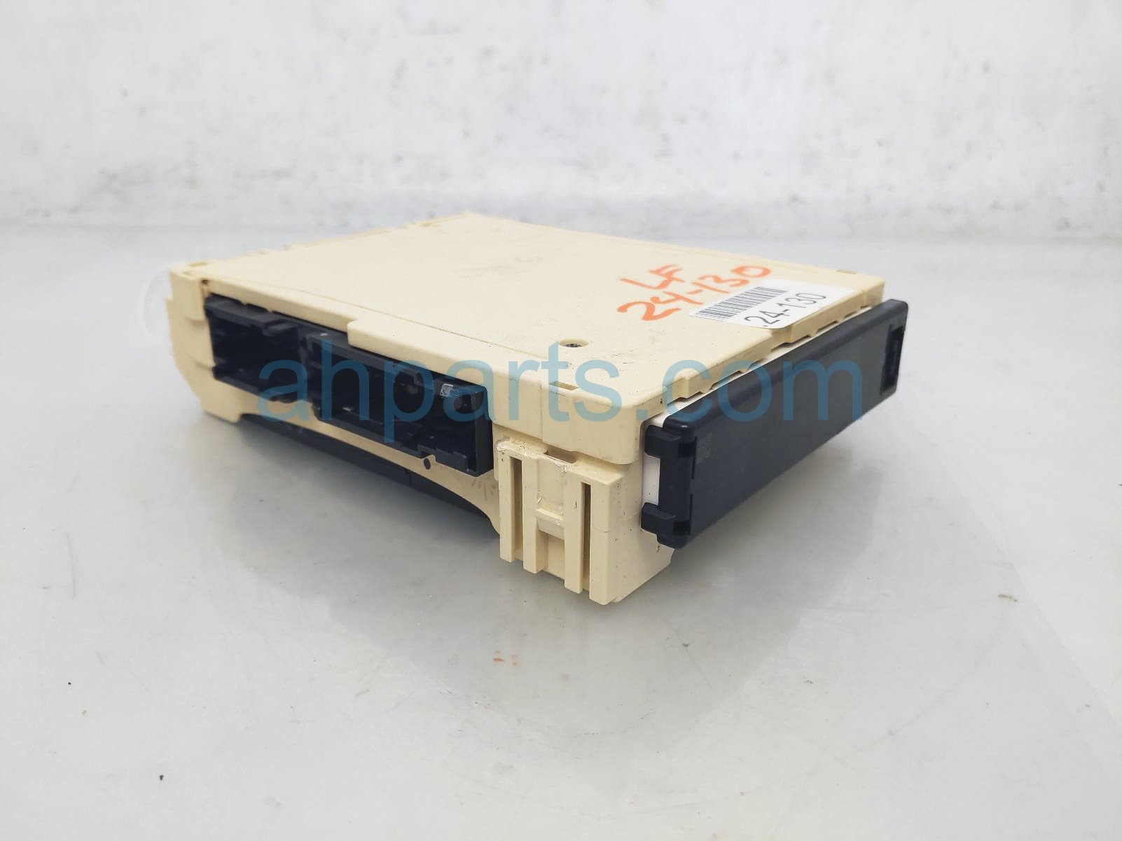 $90 Toyota MULTIPLEX NETWORK CONTROL UNIT $90 Toyota MULTIPLEX NETWORK CONTROL UNIT