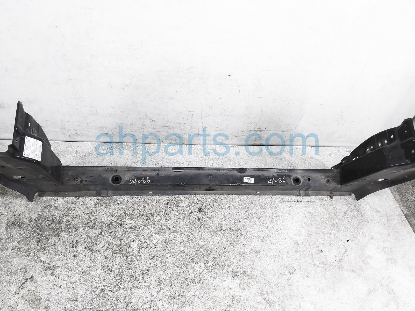 $300 Toyota REAR CROSS SILL ASSY - 5 FOOT BED