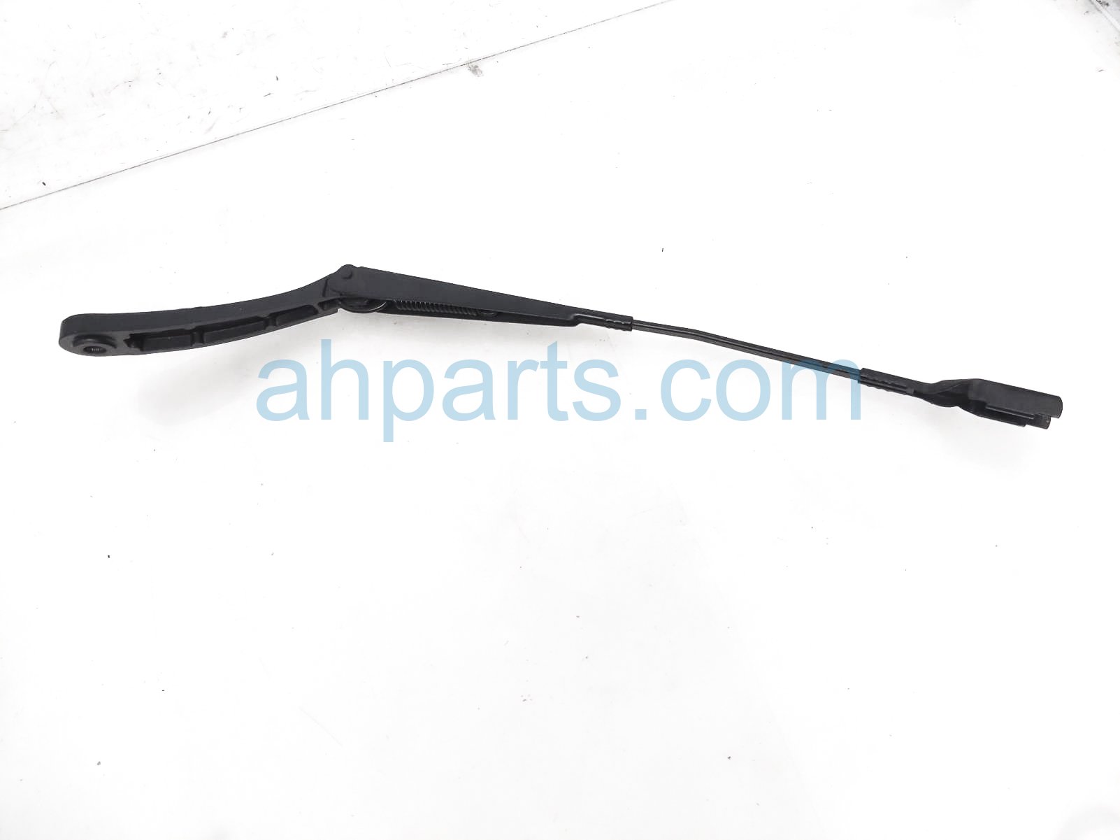 $19 Ford RH WINDSHIELD WIPER ARM $19 Ford RH WINDSHIELD WIPER ARM