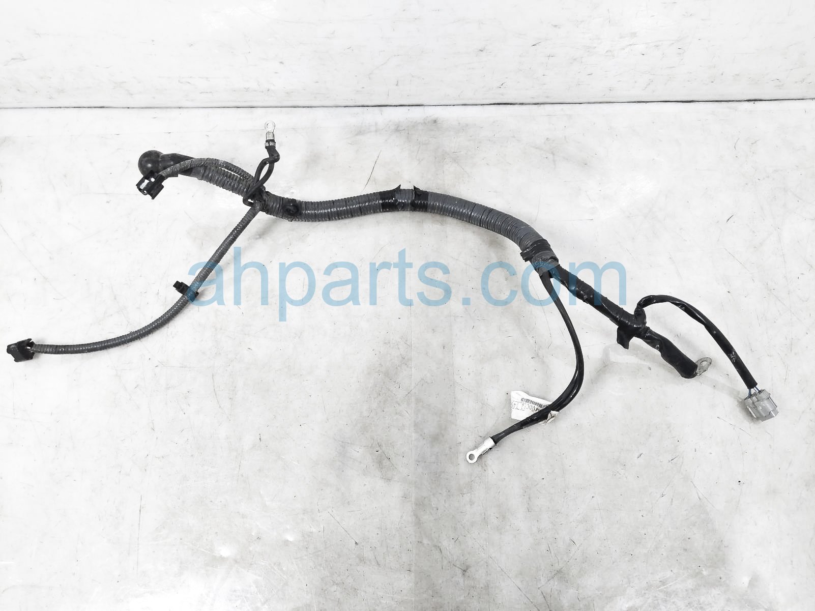 $125 Nissan ALTERNATOR WIRE HARNESS - 5.6L $125 Nissan ALTERNATOR WIRE HARNESS - 5.6L