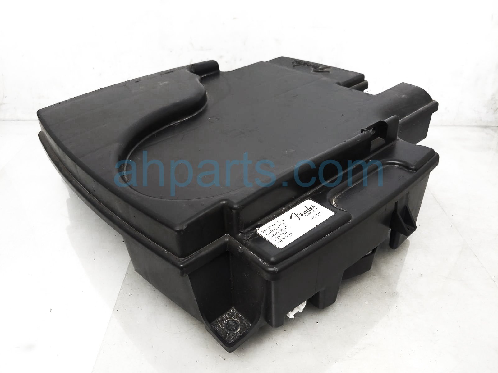 $150 Nissan FR/RH SPEAKER-SUBWOOFER - BY FENDER $150 Nissan FR/RH SPEAKER-SUBWOOFER - BY FENDER