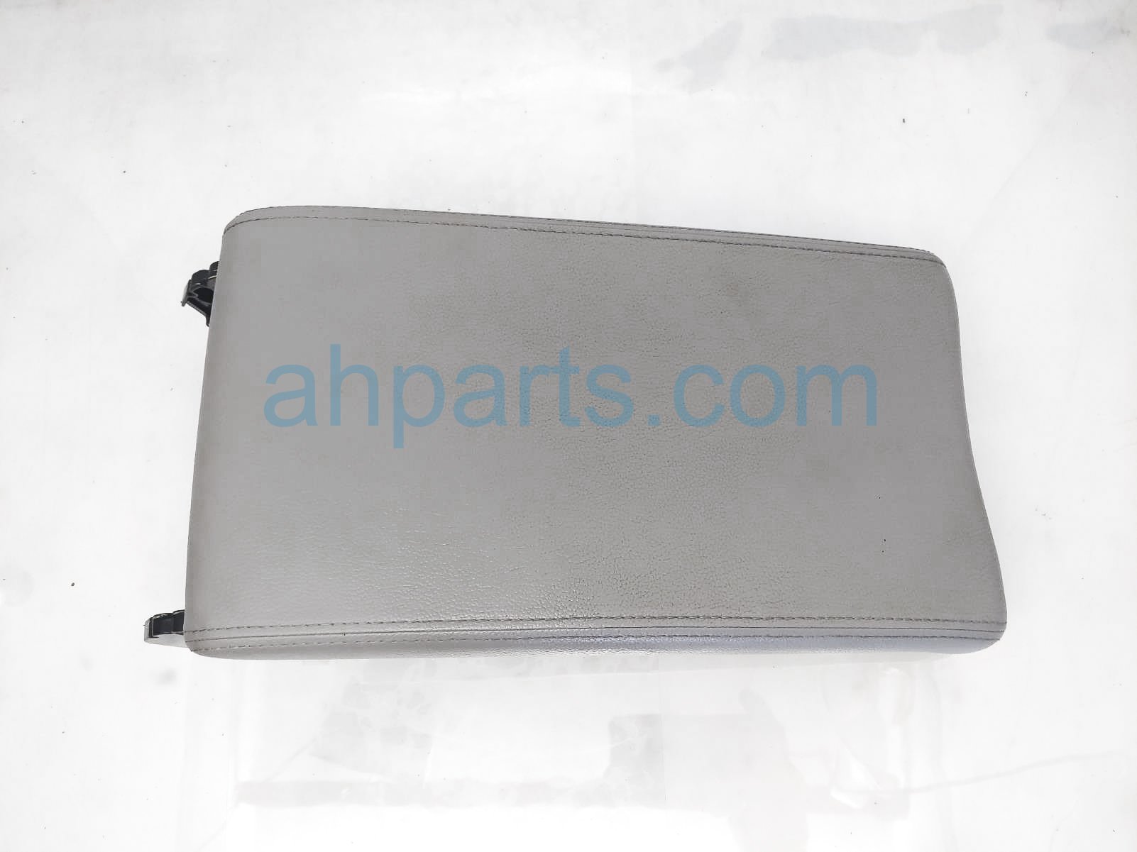 Sold 2017 Acura RDX Arm Rest Center Console Lid - Grey Lthr 83450