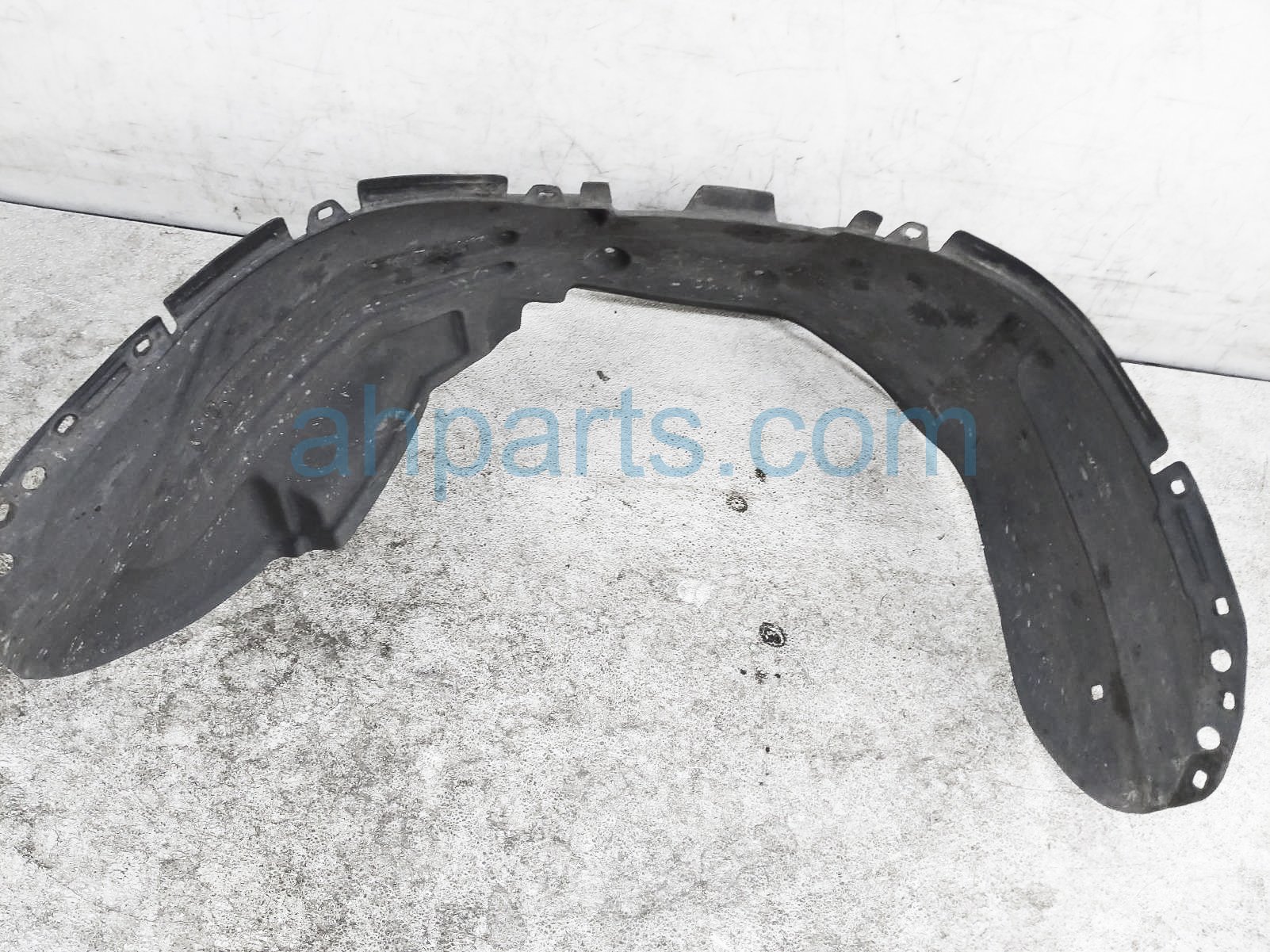 $40 Toyota RR/LH INNER FENDER LINER $40 Toyota RR/LH INNER FENDER LINER