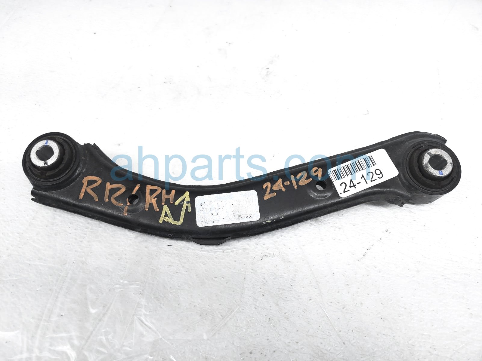 $75 Kia RR/RH UPPER CONTROL ARM $75 Kia RR/RH UPPER CONTROL ARM