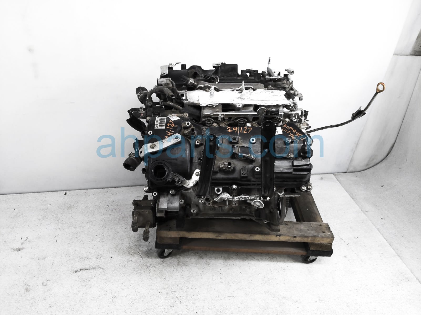 $2700 Toyota LONG BLOCK ENGINE / MOTOR - 100K *** $2700 Toyota LONG BLOCK ENGINE / MOTOR - 100K ***