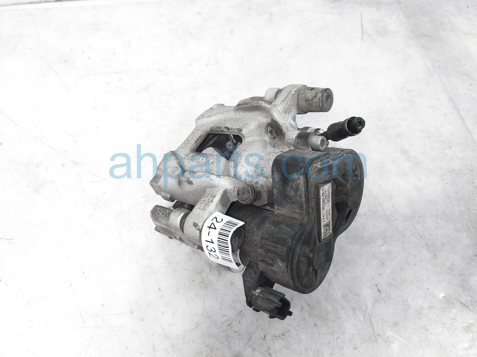 $100 Ford RR/RH BRAKE CALIPER - 1.5L $100 Ford RR/RH BRAKE CALIPER - 1.5L