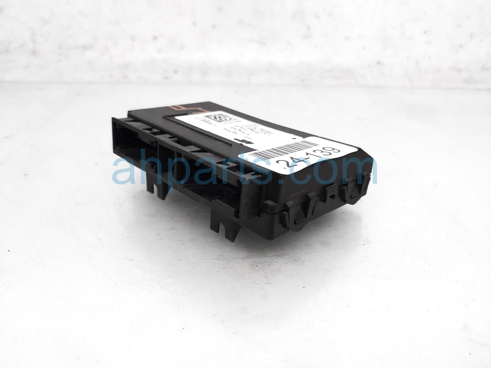 $40 BMW AIR CONDITIONING AMPLIFIER MODULE