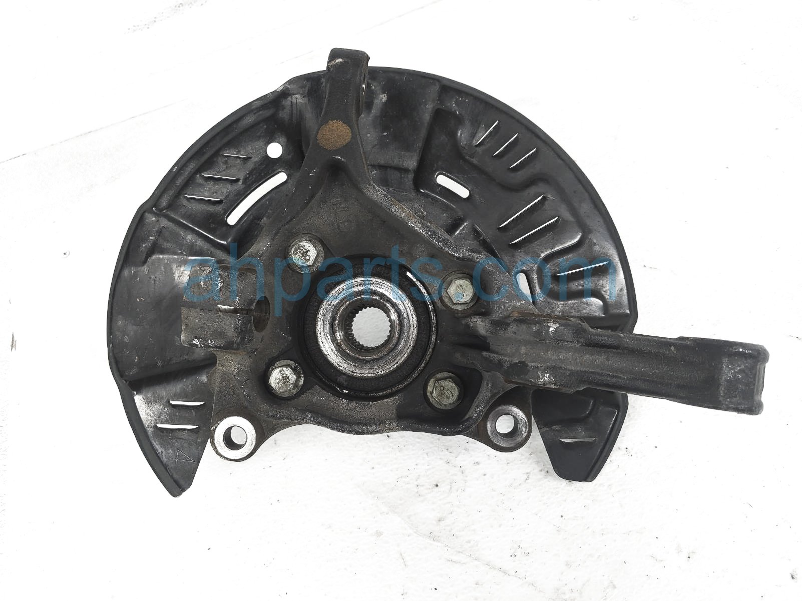 $115 Subaru FR/RH SPINDLE KNUCKLE HUB $115 Subaru FR/RH SPINDLE KNUCKLE HUB