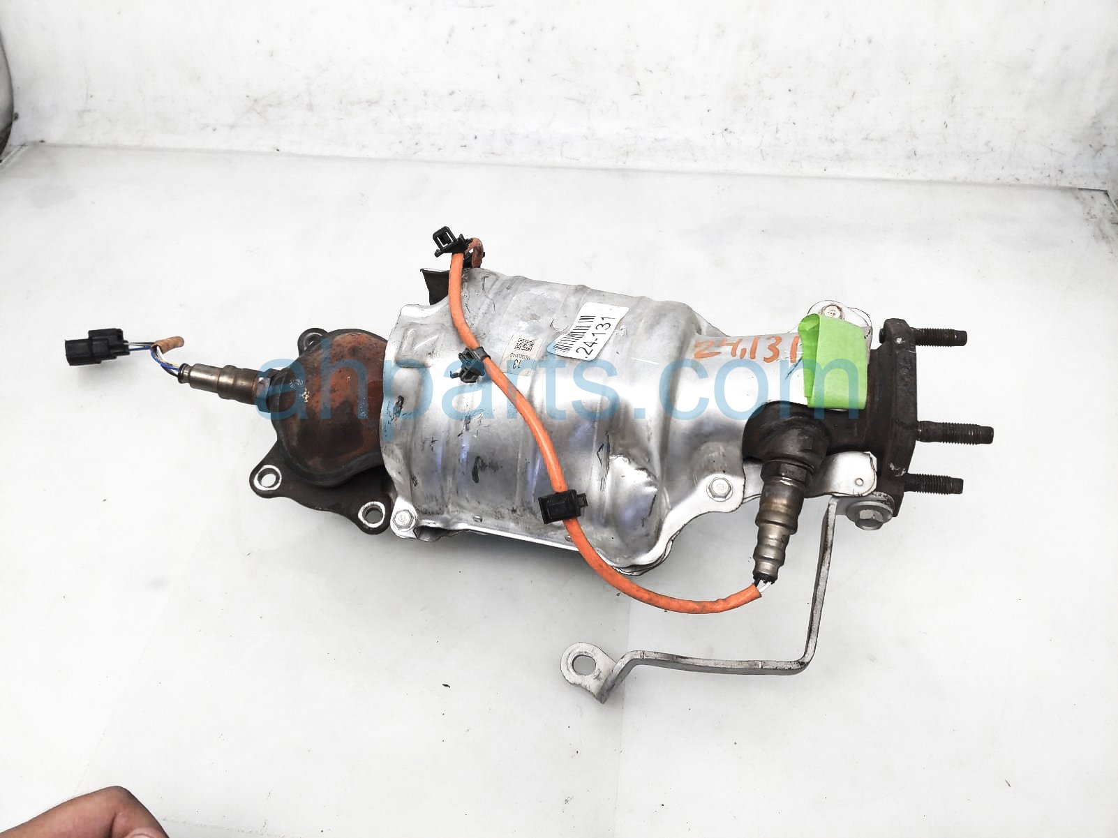 $295 Honda REAR EXHAUST MANIFOLD - 3.5L $295 Honda REAR EXHAUST MANIFOLD - 3.5L