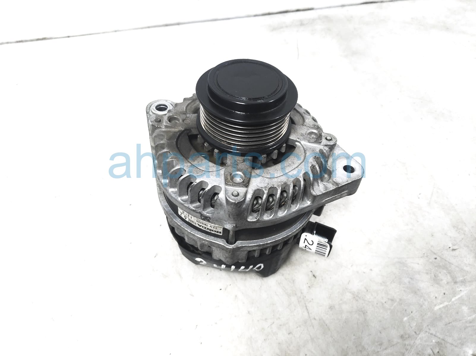 Honda CORE ALTERNATOR / GENERATOR - 94K Honda CORE ALTERNATOR / GENERATOR - 94K