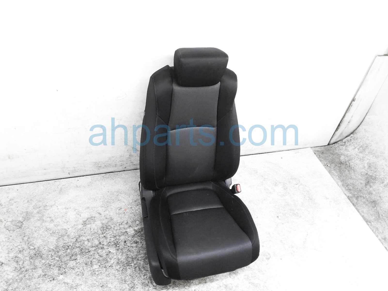 $249 Honda FR/RH SEAT - BLACK - W/O AIRBAG* $249 Honda FR/RH SEAT - BLACK - W/O AIRBAG*