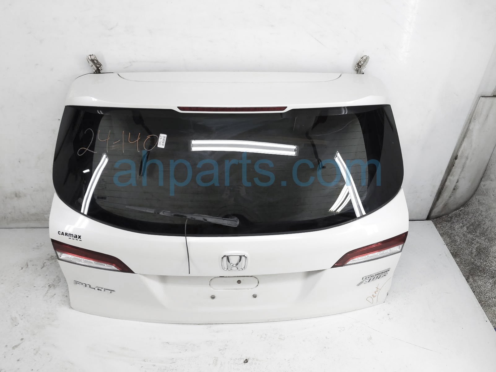 $1500 Honda POWER LIFTGATE-TAILGATE ASSY- WHITE