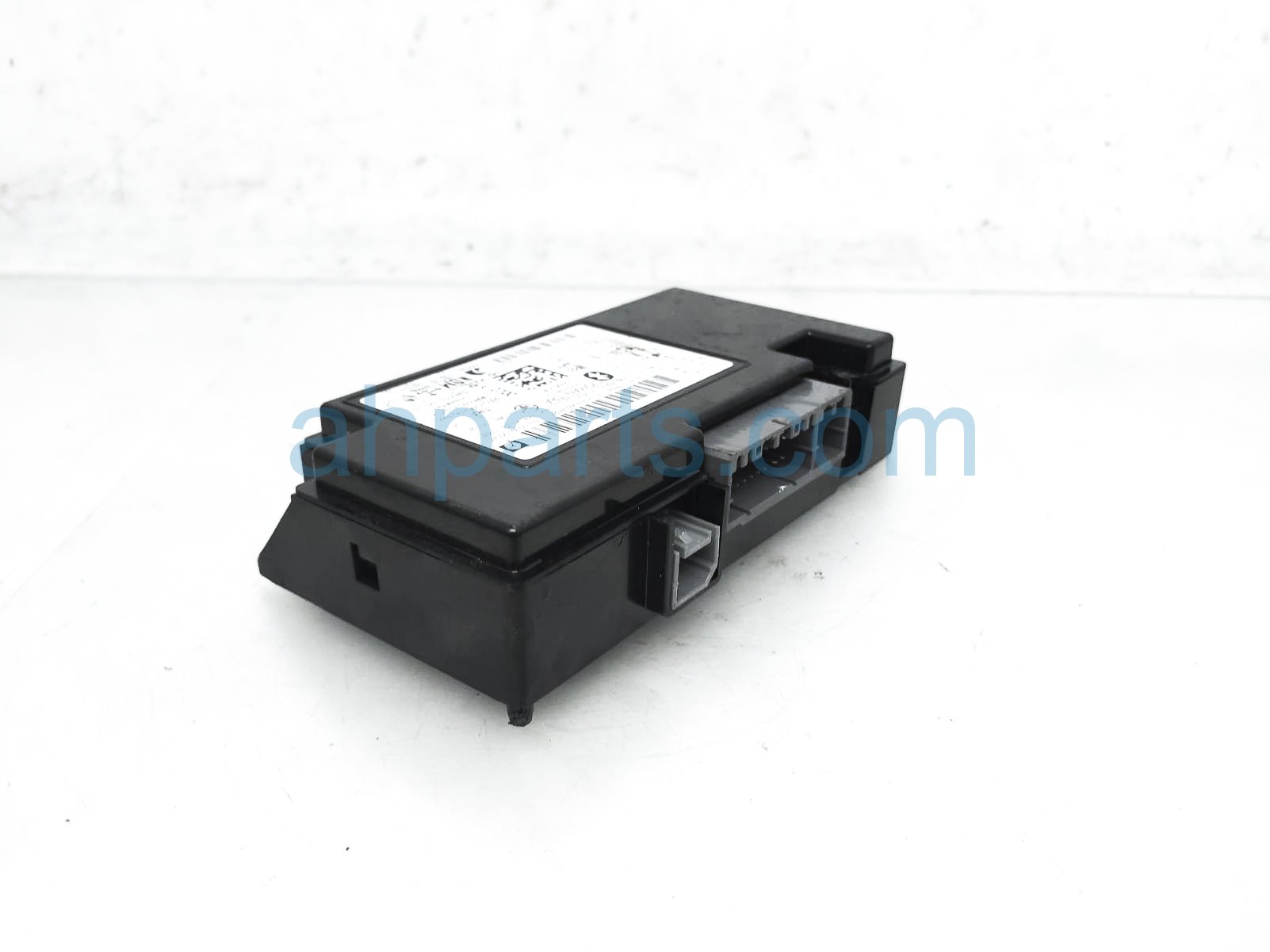 $200 Jeep TELEMATIC CONTROL MODULE UNIT