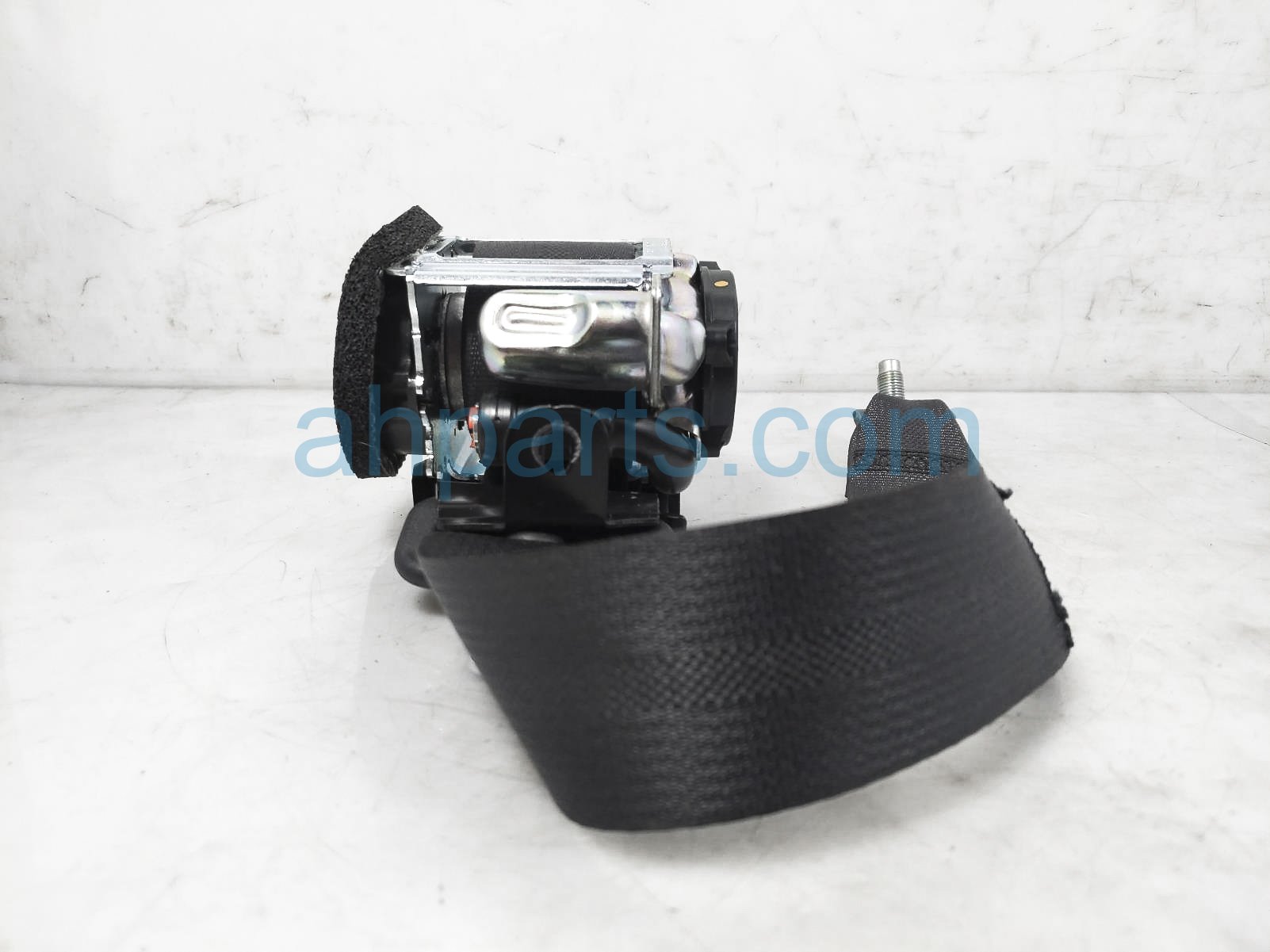 Sold 2021 Nissan Sentra Rear 2nd Row Passenger Seat Belt - Black