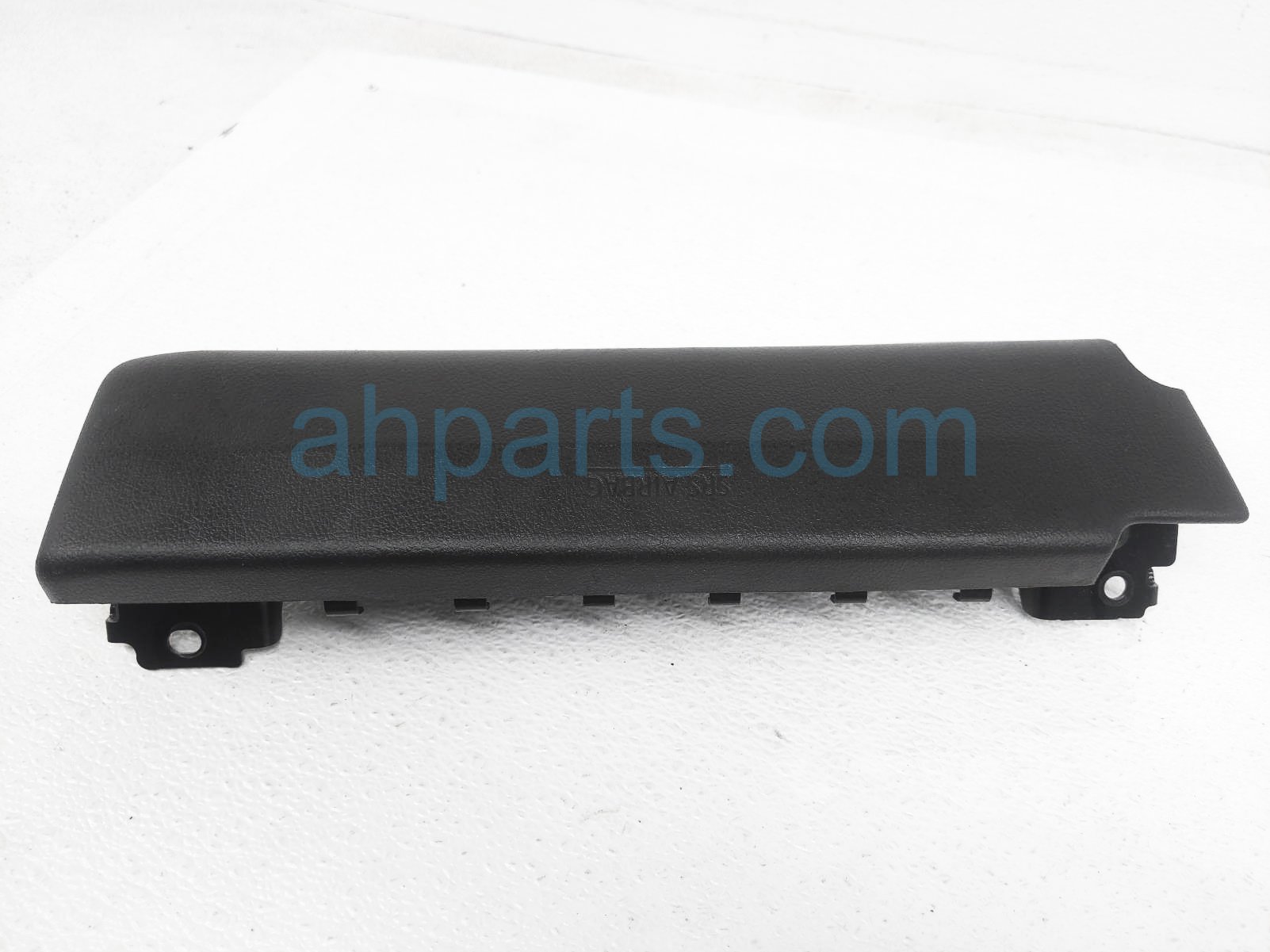 $125 Nissan PASSENGER KNEE AIR BAG $125 Nissan PASSENGER KNEE AIR BAG