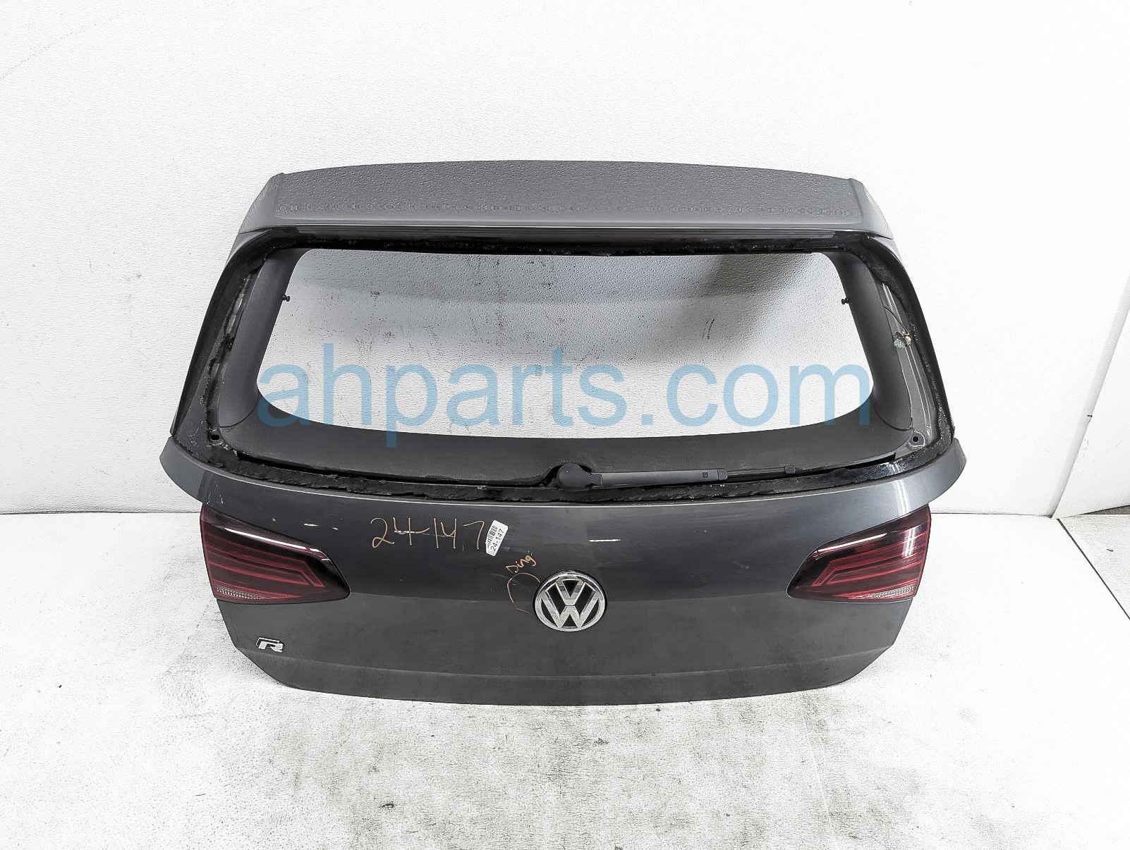 $200 Volkswagen LIFT GATE / TAIL GATE - GREY