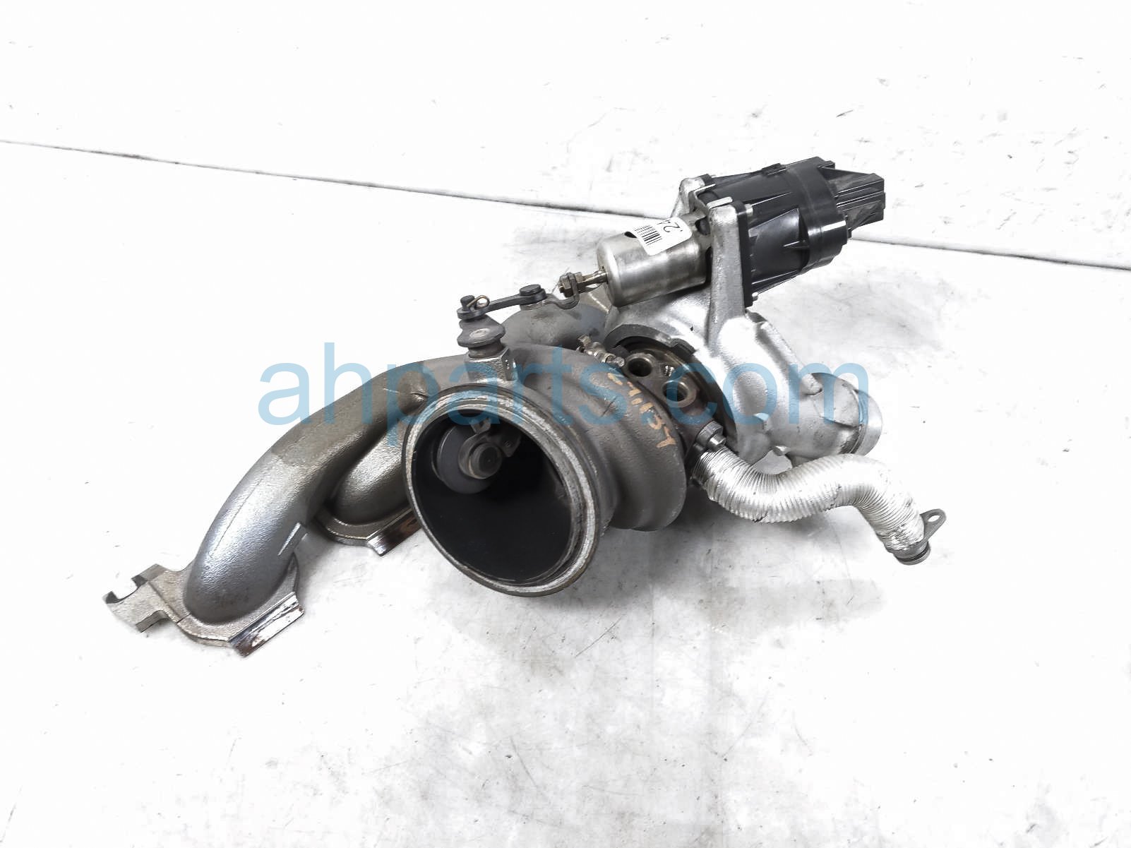 $350 BMW TURBOCHARGER - 2.0T - 30K